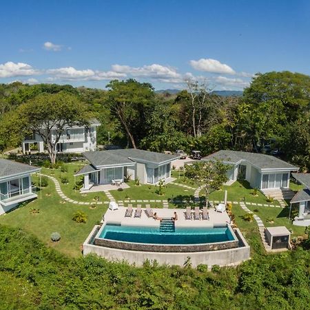 Adeluna Luxury Villas Montezuma Eksteriør bilde