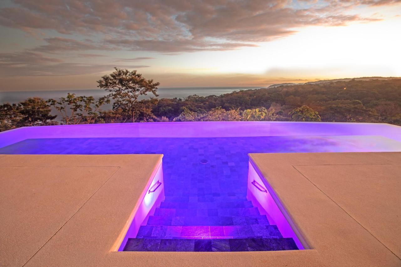 Adeluna Luxury Villas Montezuma Eksteriør bilde
